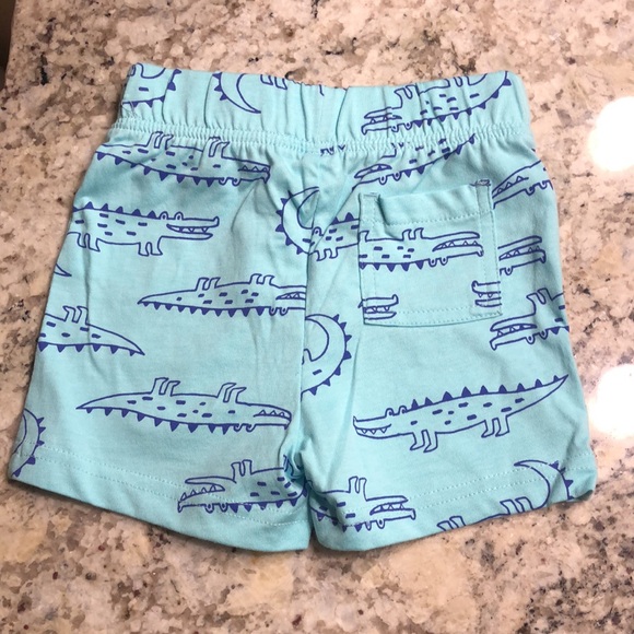 3-6 month old crocodile short - light blue with crocodiles in a dark blue - NWT - Picture 3 of 3